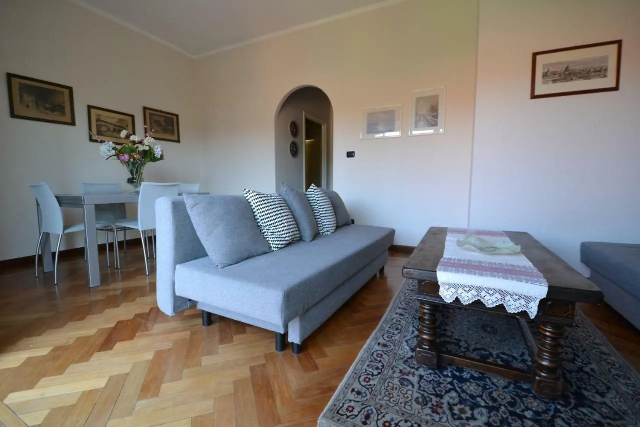 Magenta Apartment Varese 0*,  Italia